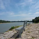 Гостевой дом Kapetanovic Bosanski Samac