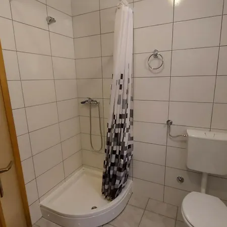 Kapetanovic 3* Bosanski Samac